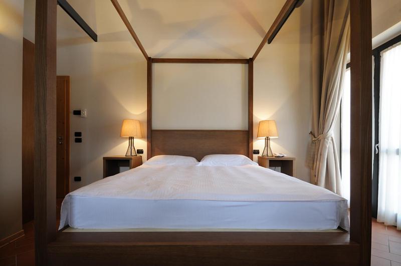 Agriturismo Colombarino Villa เดเซนซาโนเดลการ์ดา ห้อง รูปภาพ