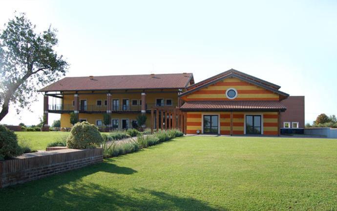 Agriturismo Colombarino Villa เดเซนซาโนเดลการ์ดา ภายนอก รูปภาพ